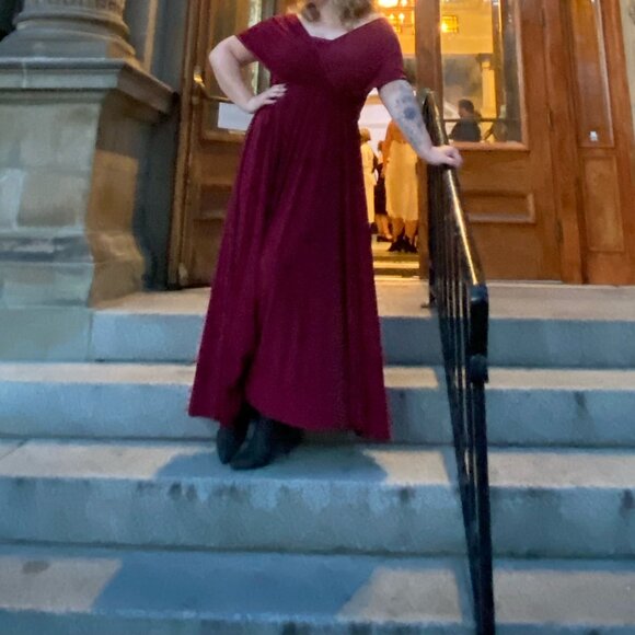 Infinity Convertible Bridesmaids Dress - Picture 5 of 5